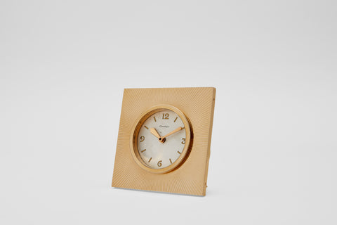 Cartier clock カルティエクロック1998年製 Phillips are selling a rare Cartier mystery clock.